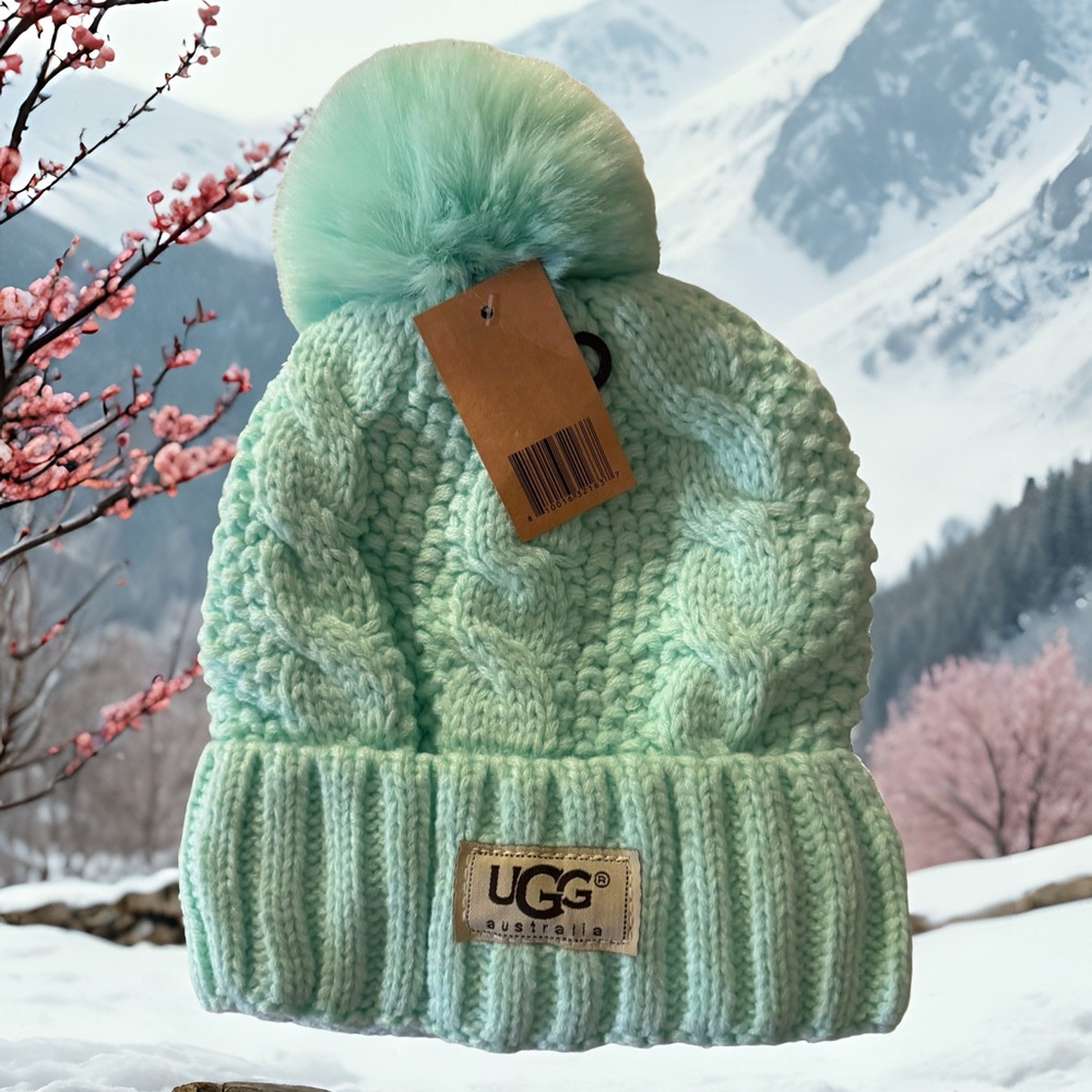 UGG Australia Cable Knit Mint Beanie With Faux Fur Pom-Pom Fleece Lining Logo
